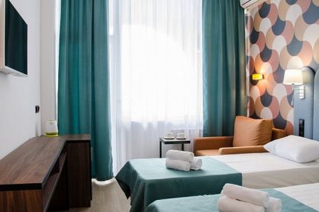 Супериор 2-местный 1-комнатный (с балконом)