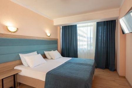 Апартаменты 2-местный 2-комнатный (с кухней)