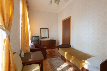 Стандартный 2-местный 1-комнатный (Дача 17 с балконом, отделение Морской прибой)