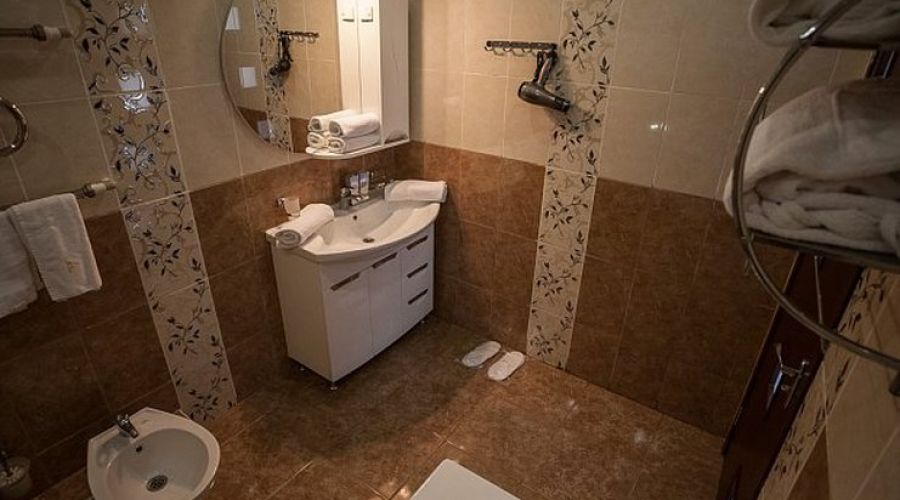 Апартаменты 2-местный 2-комнатный (с кухней)