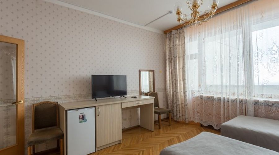 Комфорт 2-местный 1-комнатный (с балконом корпус 2, отделение Морской прибой)